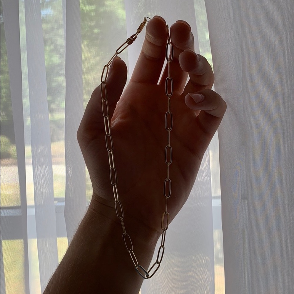 Paper clip chain